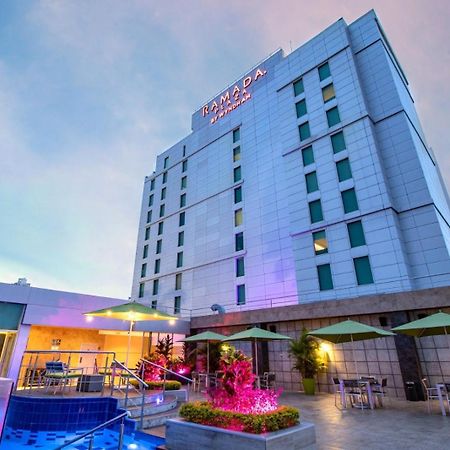 Hotel Ramada Plaza By Wyndham Panama Punta Pacifica Exteriér fotografie