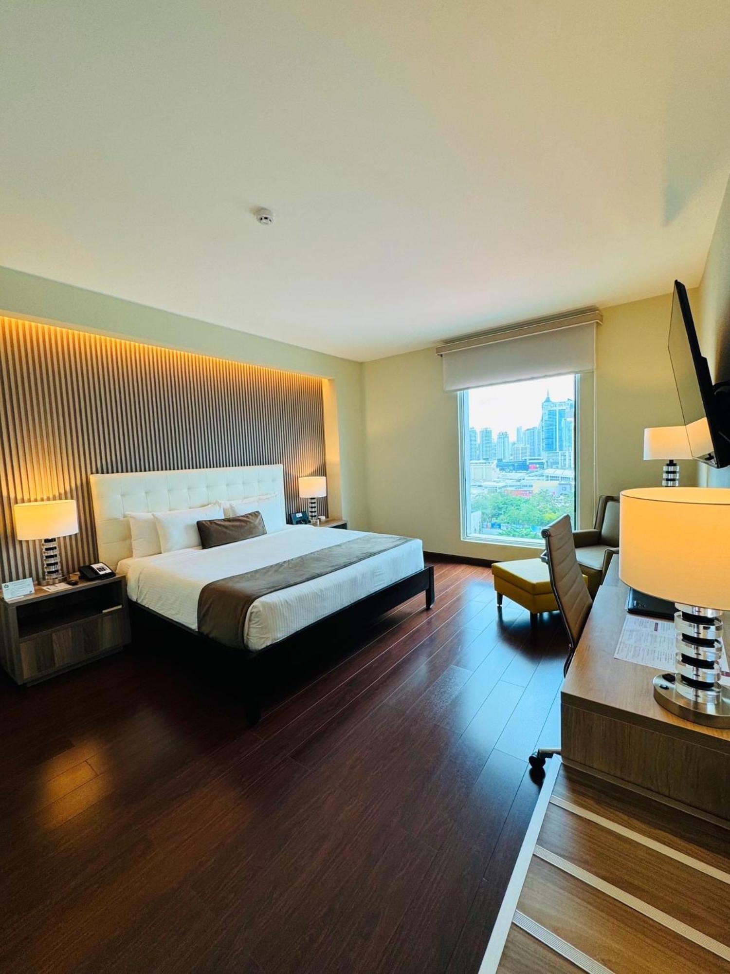 Hotel Ramada Plaza By Wyndham Panama Punta Pacifica Exteriér fotografie