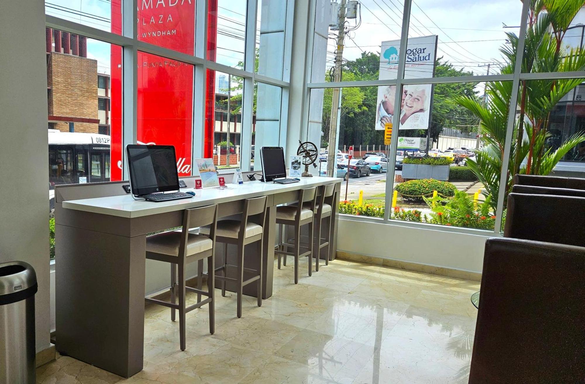 Hotel Ramada Plaza By Wyndham Panama Punta Pacifica Exteriér fotografie